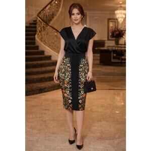 Forever 21 Small Black Botanical Print Pencil Skirt Modern Fit